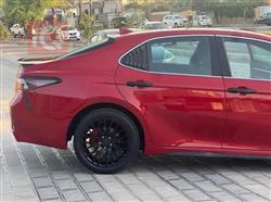 تۆیۆتا کامری